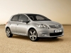 94bild_pr_auris2010_front_big.jpg